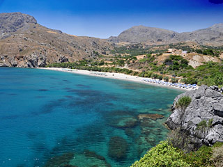 Souda beach, just 4km from AnnaView apartments