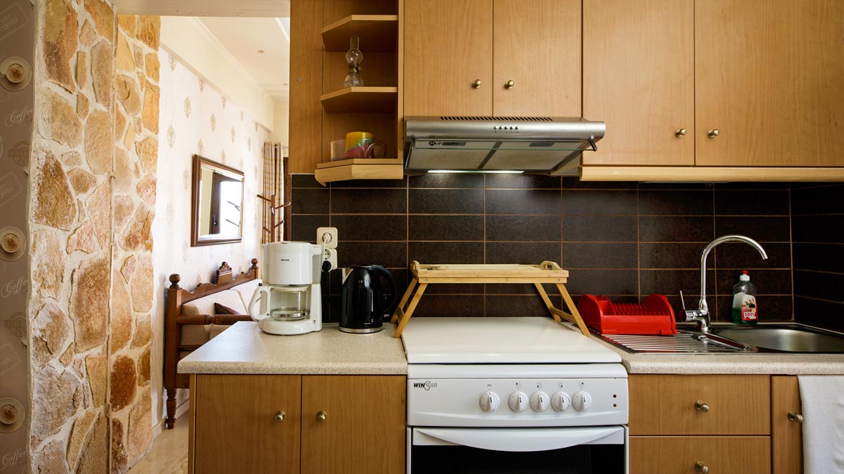 The fully-equipped kitchen room