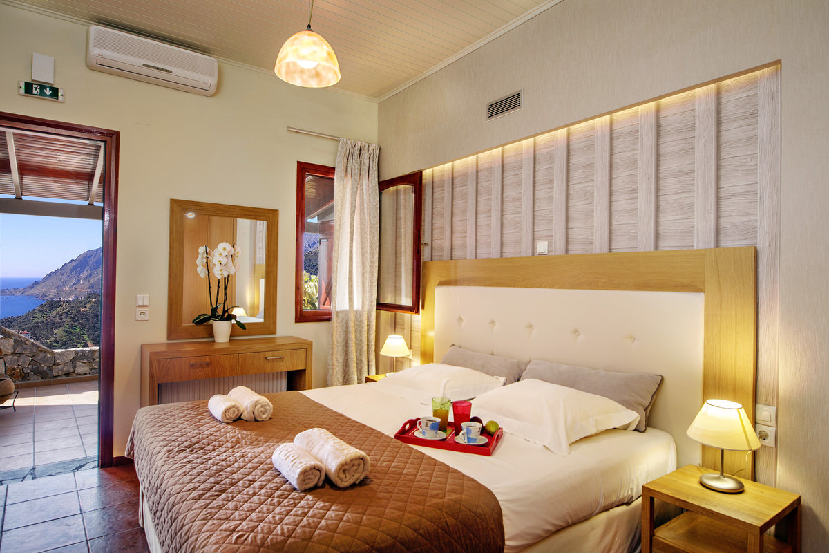 Sleep on nature with an amazing king size COCO-MAT bed