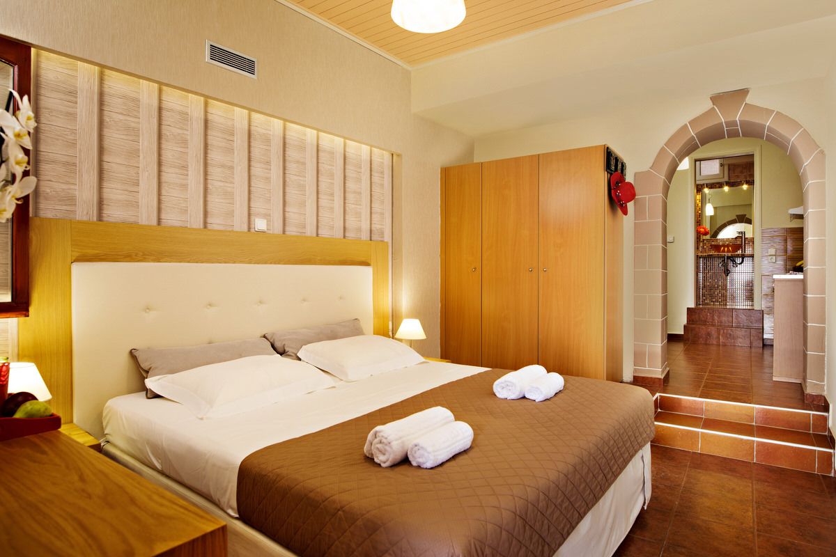 The luxurious bedroom of the apartmen