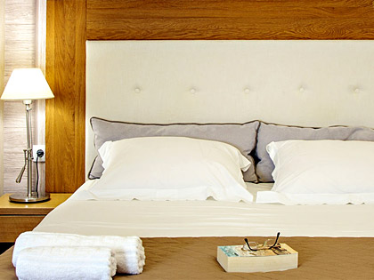 Die erstaunlichen COCOMAT King-Size Betten von Annaview Apartments für eine unglaubliche, komfortable Nachtruhe
