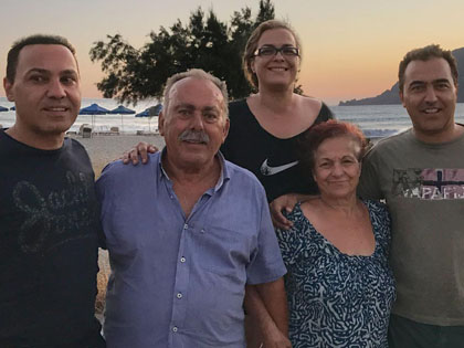Annas Familie wartet darauf, Sie auf Kreta willkommen zu heißen