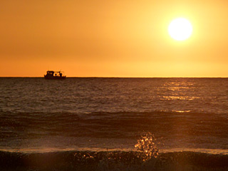 Winterurlaub auf Kreta - Amazing Winter Sonnenuntergang am Strand Plakias